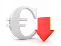 El euro vuelve a marcar mínimos frente al dólar