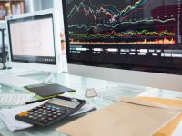 Las bolsas italiana y española encabezan la jornada de descensos