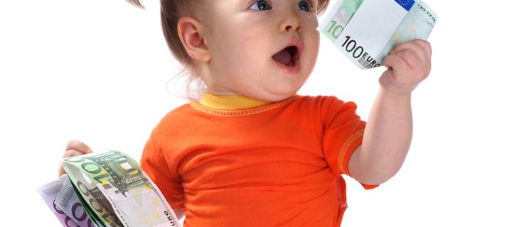 Cómo te ayuda el Gobierno si estás a punto de tener un hijo