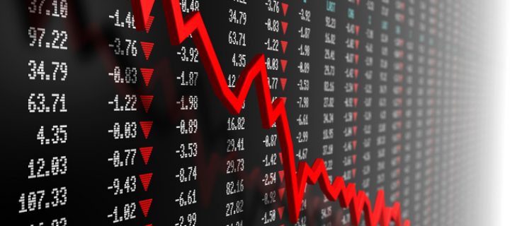 La banca lastra a un IBEX que se aleja de los 11.000 puntos
