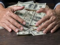 La apuesta del millón de dólares de Warren Buffett