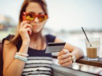 Los 5 timos a turistas más habituales en vacaciones