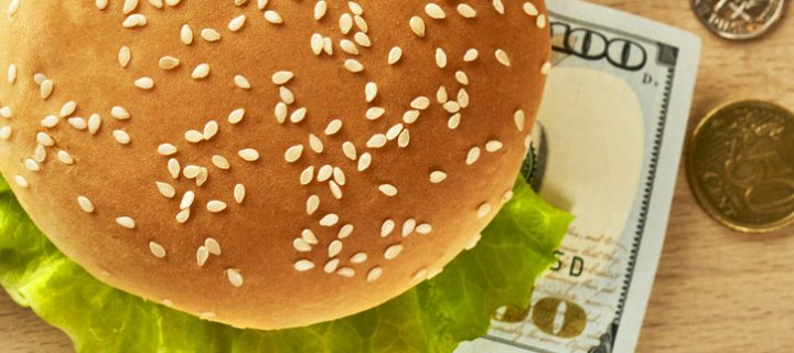 ¿Hamburguesas cuestionando divisas? El índice Big Mac