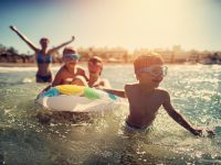 Pequeños gestos para ahorrar en la playa