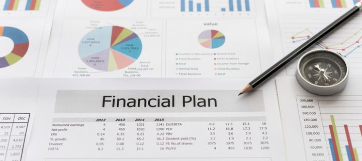 ¿Debería realizar un plan financiero anual?