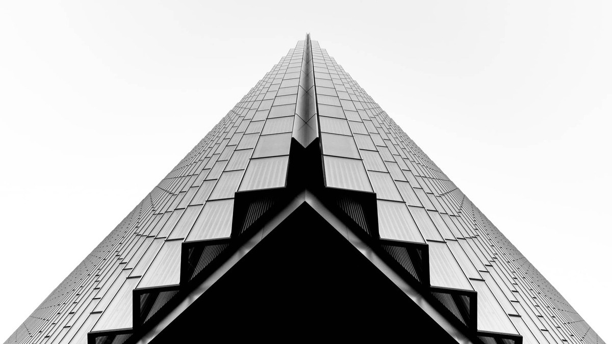 Pirámide de Maslow: qué es, para qué sirve, fases y necesidades