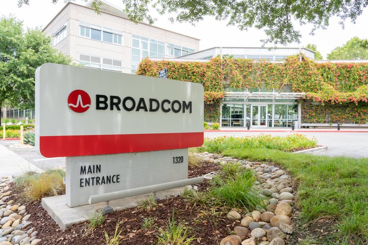 Broadcom se dispara en preapertura, tras presentar resultados